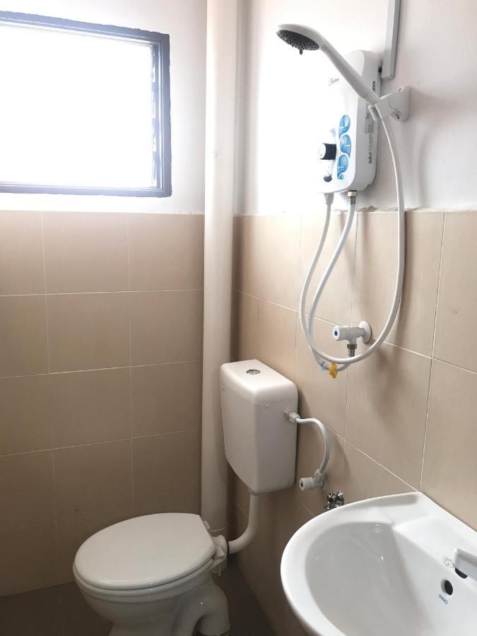 Oyo 90493 Jl Homestay سيغامات المظهر الخارجي الصورة