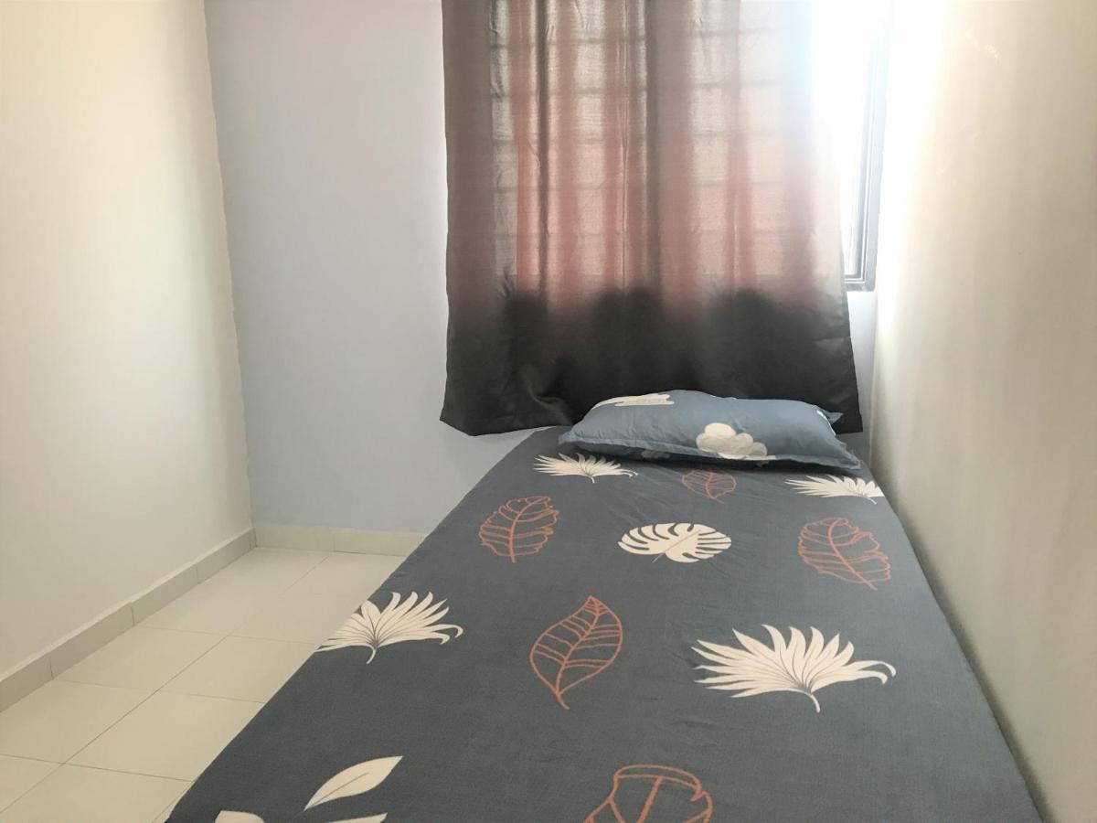 Oyo 90493 Jl Homestay سيغامات المظهر الخارجي الصورة